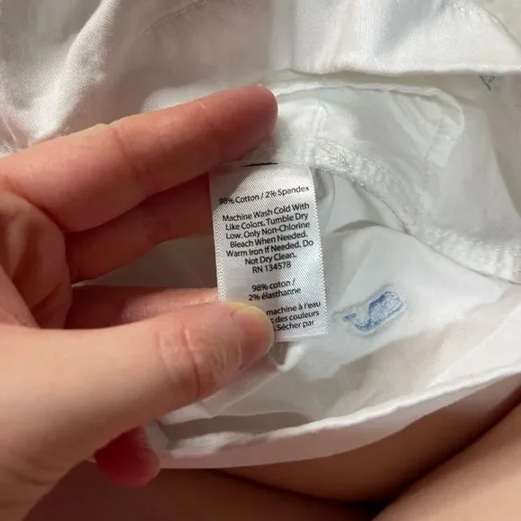 Vineyard Vines Kids White Blue Whale Embroidered Shorts - Picture 5 of 6